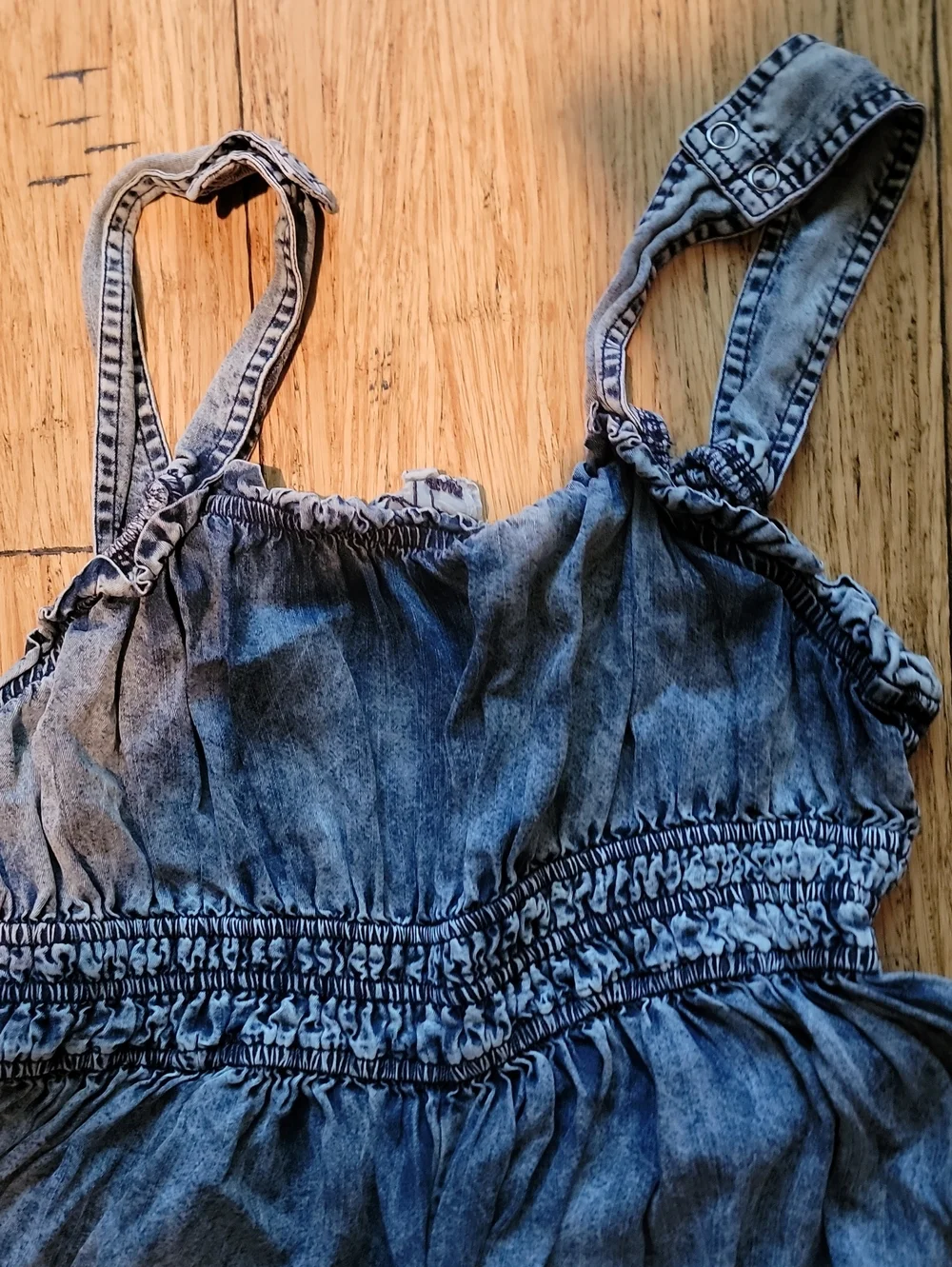 Wide-Leg Chambray Jumpsuit in Faded Blue